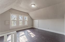 124 Beck Avenue, Akron, OH 44302