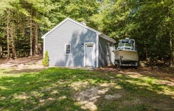 10 Long Plain Rd, Mattapoisett, MA 02739