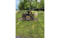 606 MARKWOOD ROAD, PURGITSVILLE, WV 26845