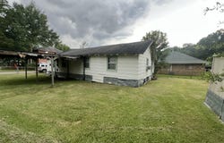 1104 Richard Collins, Hattiesburg, MS 39401