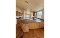 5250 Redwood Avenue, Grants Pass, OR 97527