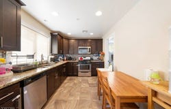 307 E Elizabeth Ave, Linden City, NJ 07036-3159