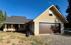 516 Westwood Drive, Moyie Springs, ID 83845
