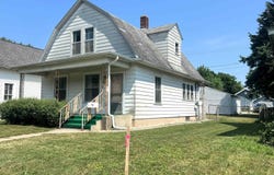 1652 High Street, Fort Wayne, IN 46808