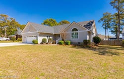 114 Bluewater Circle, Newport, NC 28570