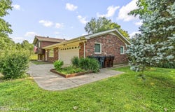132 Green Acres Rd, Taylorsville, KY 40071