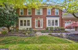 10 LEATHERLEAF COURT, GAITHERSBURG, MD 20878