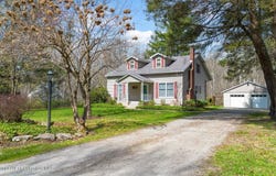 353 Benton Road, North Abington Twp, PA 18414