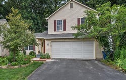 8747 Olenbrook Drive, Lewis Center, OH 43035