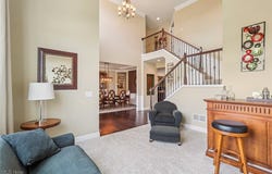 685 Shannon Place, Aurora, OH 44202