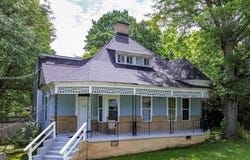 240 Wellington, Atlanta, GA 30314