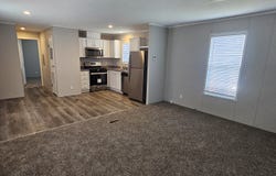 178 Magnolia Pl., Belleville, MI 48111