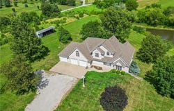 8747 Southpoint Drive, Richmond, MO 64085