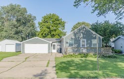 83 Rohr Street, Arnolds Park, IA 51331