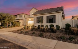 3947 W SERPENTINE Drive, San Tan Valley, AZ 85144