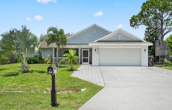 4212 SW Winslow Street, Port Saint Lucie, FL 34953