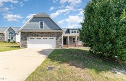2228 Lakedale Drive, Fayetteville, NC 28306