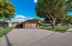 3320 Bryan Street, Sachse, TX 75048