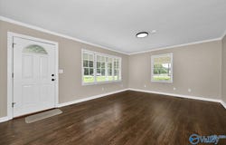 300 Longhorn Pass NW, Hartselle, AL 35640