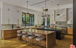 4565 Encino Ave, Encino, CA 91316