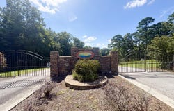 77 Sandstone Point Trail, Monticello, KY 42633