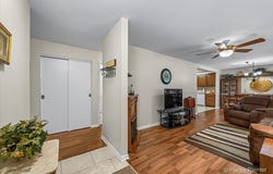 4716 W Oakwood Drive, McHenry, IL 60050