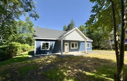 1 Downes Street, Calais, ME 04619
