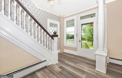 2027 LINCOLN WAY E, CHAMBERSBURG, PA 17202