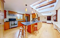 549 Litchfield Road, Bowdoin, ME 04287