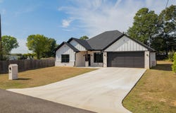 115 Vesta St., Longview, TX 75602