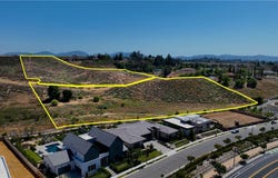 2 Vista Del Monte Road, Temecula, CA 92591