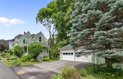 9 Lincoln Street, Rockland, ME 04841