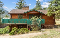 153 Davis St, Estes Park, CO 80517