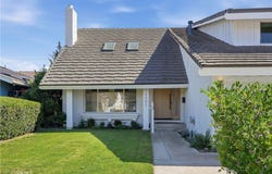 19552 Helena Circle, Huntington Beach, CA 92646