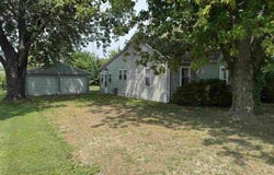 211 E LOCUST Street, Chatham, IL 62629