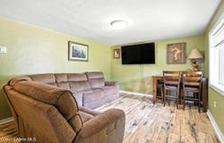 1523 Main Street, Sandpoint, ID 83864