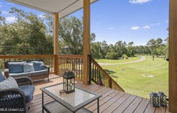 743 E North Street, Pass Christian, MS 39571