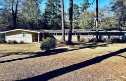 1504 Sioux, Dothan, AL 36303