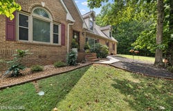 103 Nelson Place, Harriman, TN 37748