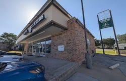 109 W Jackson, Burnet, TX 78611