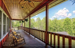 202 WILD PEAR LN, Franklin, NC 28734