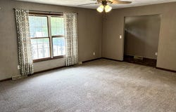 8819 Oak Drive, Clinton, IL 61727