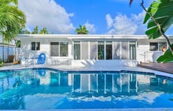 361 SE 1st Ter, Pompano Beach, FL 33060