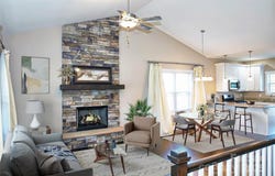 75 Leyland Circle, Hendersonville, NC 28792