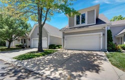 5852 Park Circle, Shawnee, KS 66216
