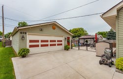 402 NE Crestmoor Place, Ankeny, IA 50021