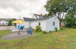 22 Leighton St, Pepperell, MA 01463