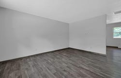 53 Neil Street, Delaware, OH 43015