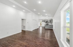 443 S Main St, Section, AL 35771
