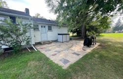 12 FOX LANE, HAMILTON, NJ 08620